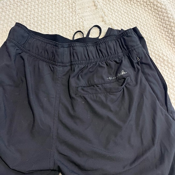 Travis Matthew’s travel pant - Picture 3 of 4